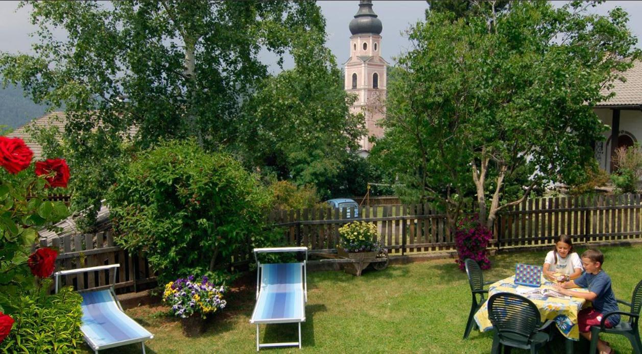 B&B Garni Lantschner Castelrotto Eksteriør bilde