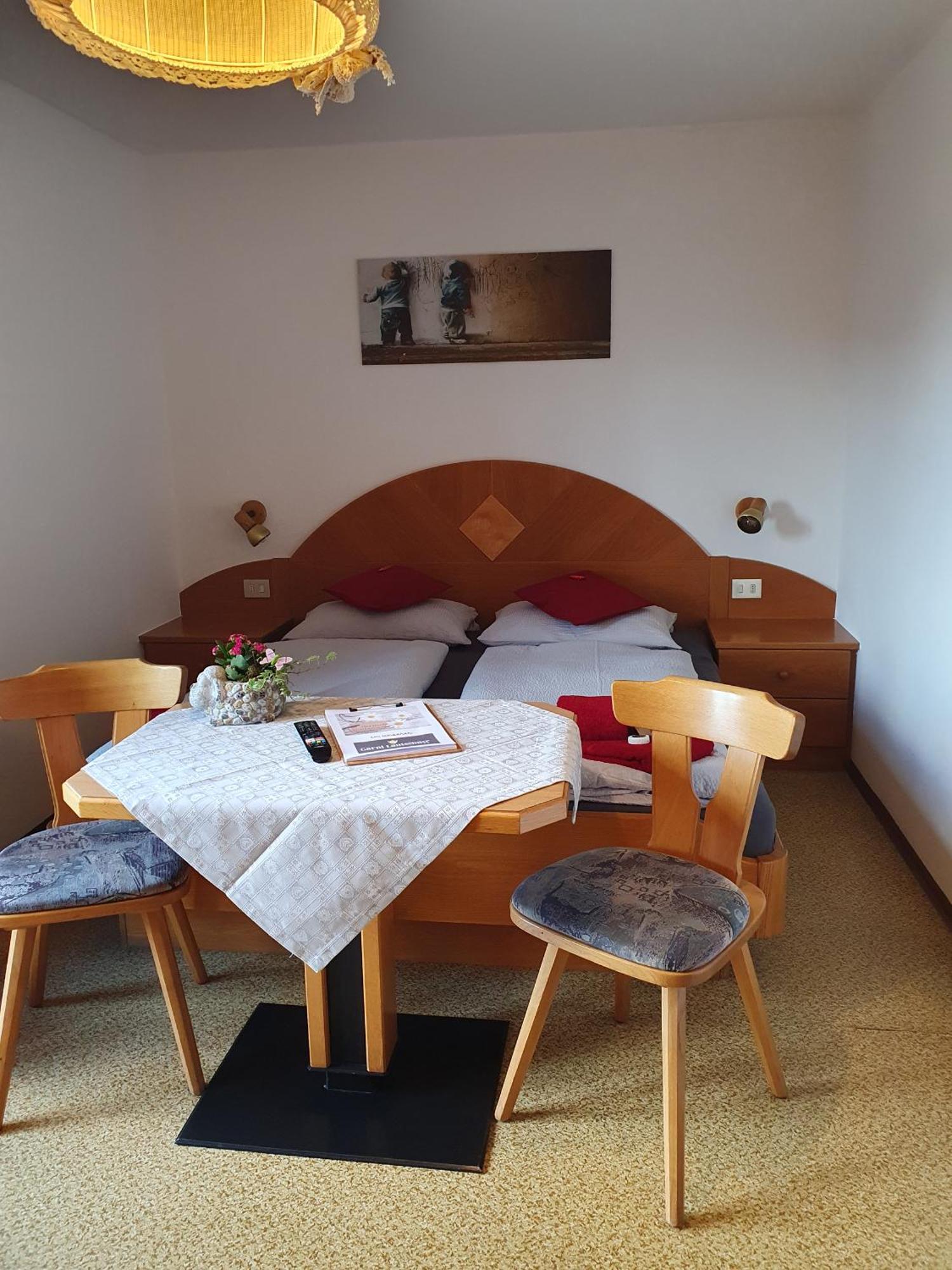 B&B Garni Lantschner Castelrotto Eksteriør bilde